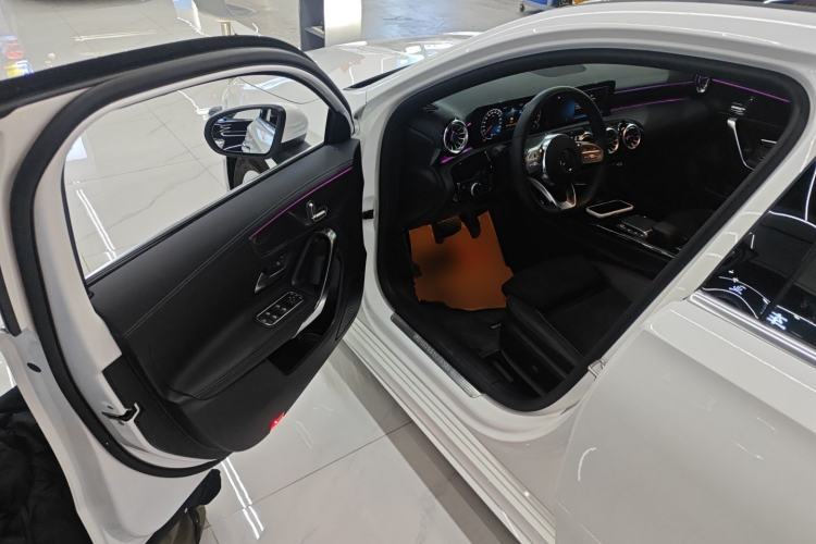 Used Mercedes-Benz A-Class 2021 A 200 L Sport Sedan Fashion Model