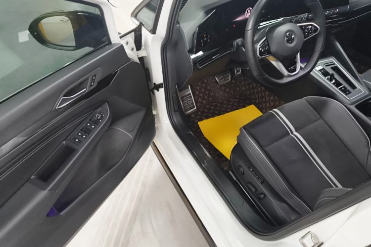 Used Volkswagen Golf 2021 280TSI DSG R-Line
