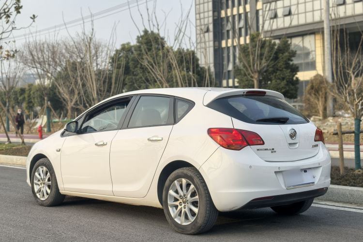 Used Buick GT 2014 XT 1.6L Automatic Fashion Edition