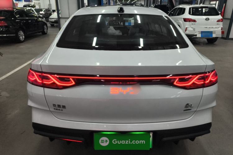 Used BYD Qin L 2025 DM-i Smart Drive 120KM Leading Model