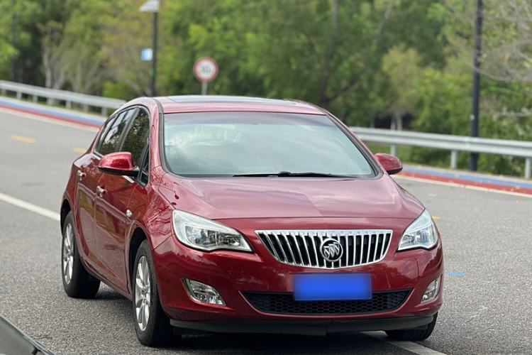 Used Buick GT 2014 XT 1.6L Automatic Fashion Edition
