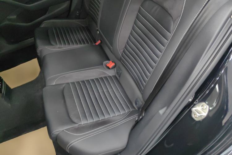 Used Volkswagen Magotan 2020 330TSI DSG Leading Model
