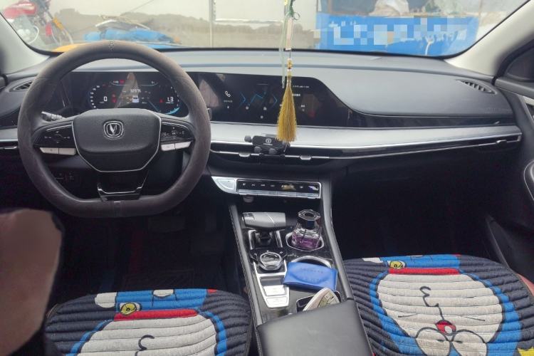 Used Changan Eado 2022 PLUS Blue Whale NE 1.4T GDI DCT Prestige Edition
