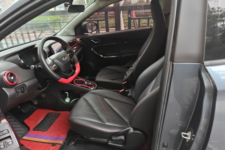 Used Chery Little Ant 2022 Sweet Pink Edition Half-Sugar Version Lithium Iron Phosphate 29.2 kWh 30 kW 301 km
