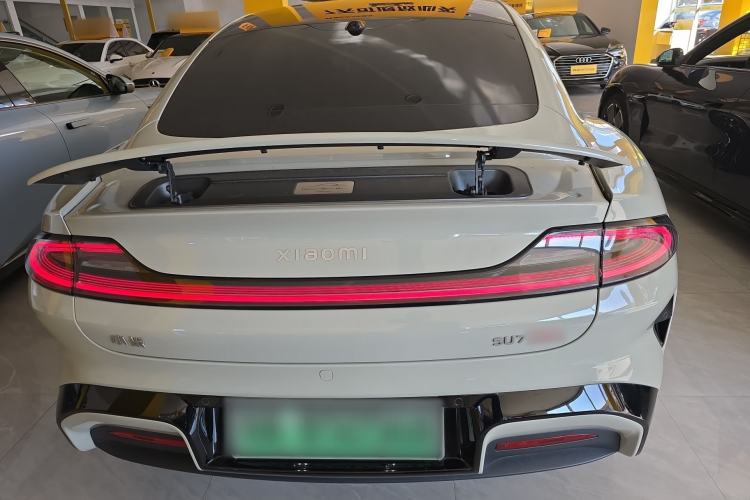 Used  SU7 2024 Four-Wheel Drive Ultra-Long Range Advanced Intelligent Driving Max Edition