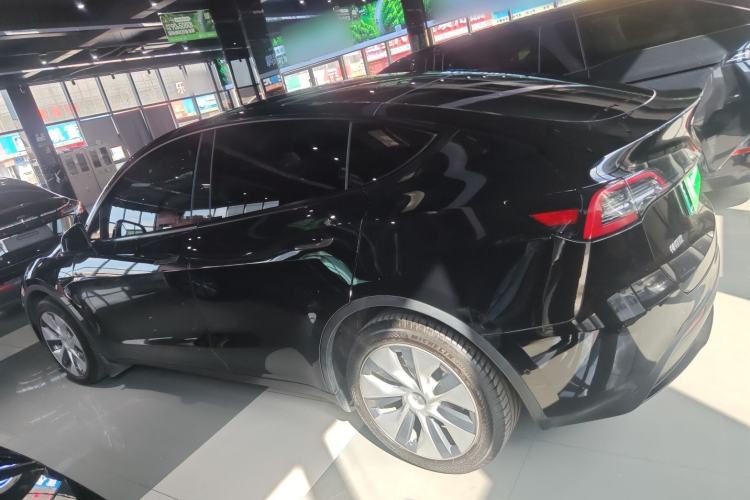 Used Tesla Model Y 2022 Rear-Wheel-Drive Version
