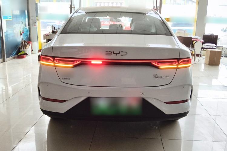 Used BYD Qin PLUS 2025 DM-i Smart Drive 55KM Leading Model
