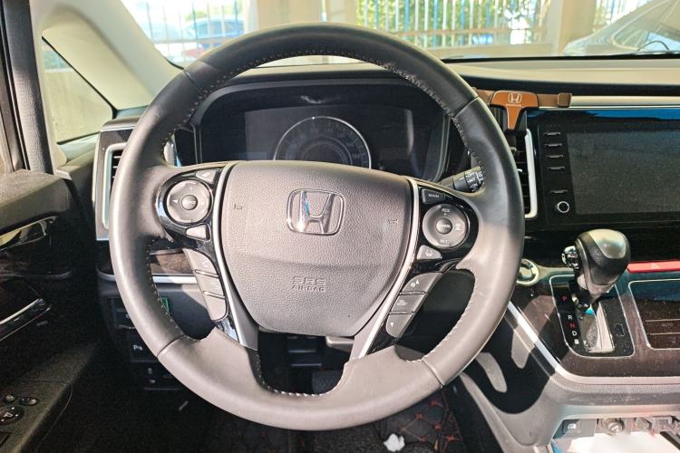 Used Honda Elysion 2019 2.0L Hybrid Luxury Edition
