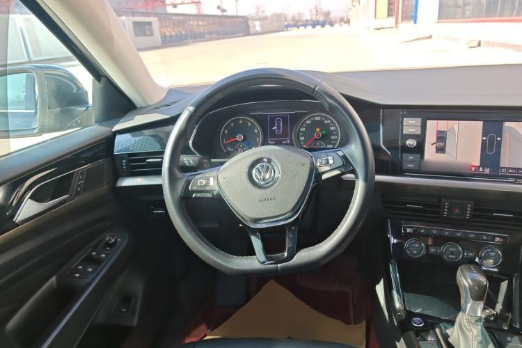 Used Volkswagen Passat 2019 330TSI Elite Edition China VI
