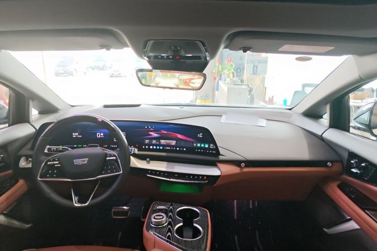 Used Cadillac OPTIQ 2024 Four-Wheel Drive Long-Range Version
