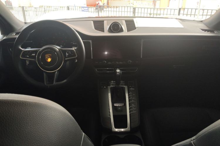 Used Porsche Macan 2021 Macan 2.0T