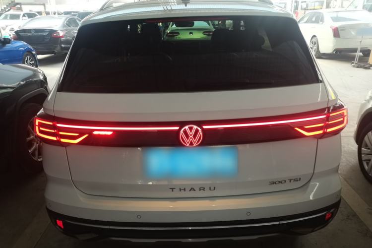 Used Volkswagen Tharu 2023 300TSI Two-Wheel-Drive Full Moon Edition
