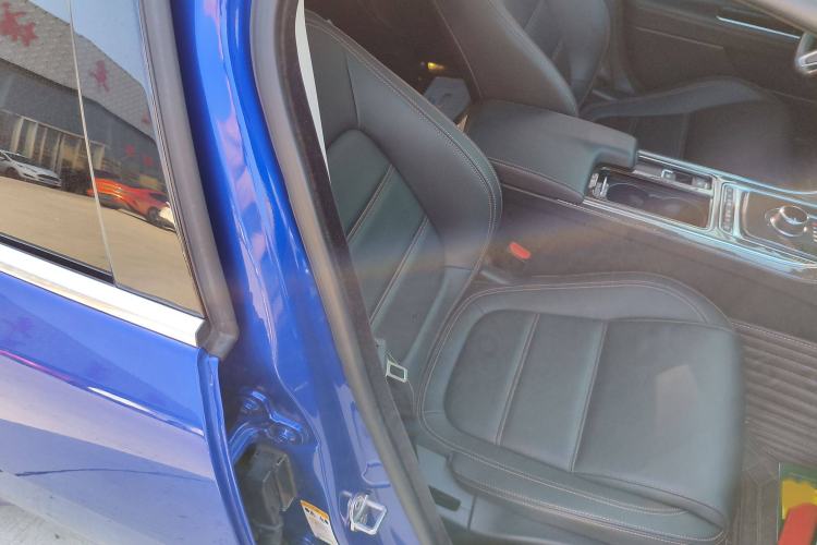 Used Jaguar XEL 2019 2.0T 200 PS Deluxe Edition
