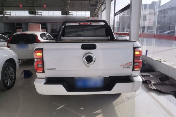 Used Great Wall King Kong Poer 2024 2.0T Manual Diesel Two-Wheel-Drive Base Edition Flatbed