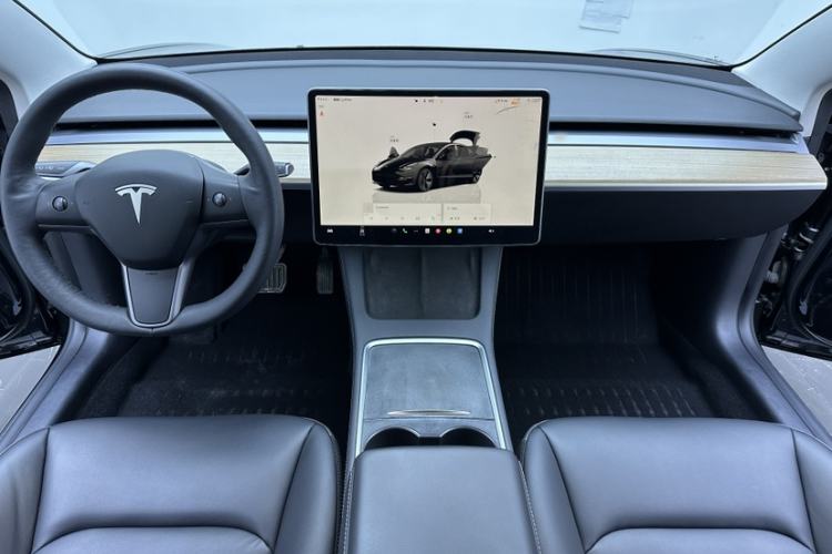 Used Tesla Model 3 2022 Rear-Wheel-Drive Version
