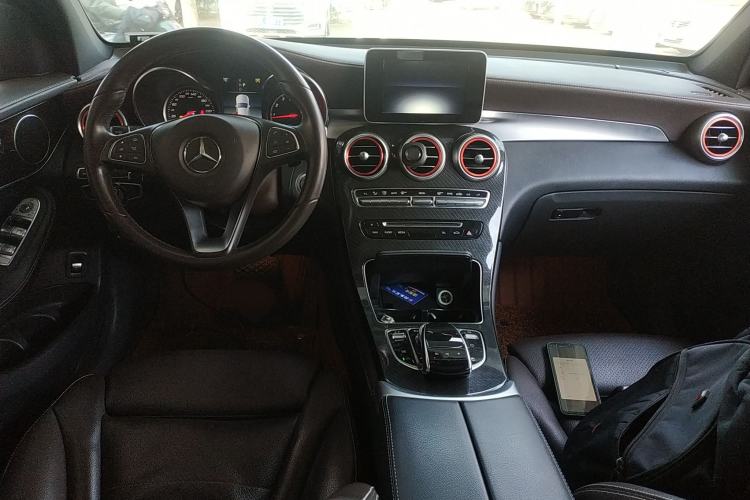 Used Mercedes-Benz GLC 2018 GLC 260 4MATIC Luxury Model