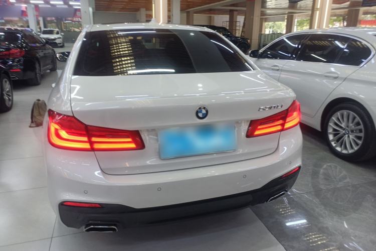 Used BMW 5 Series 2018 530Li Leading Model M Sport Package
