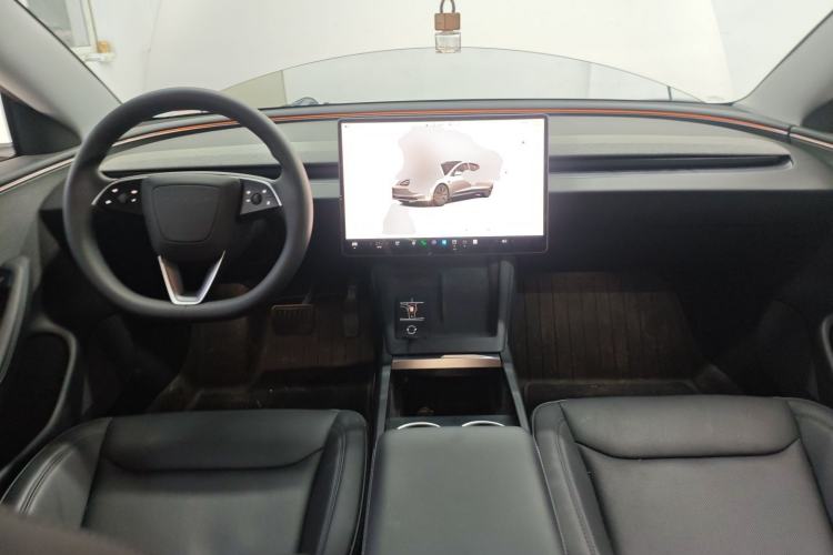 Used Tesla Model 3 2025 Rear-Wheel-Drive Version
