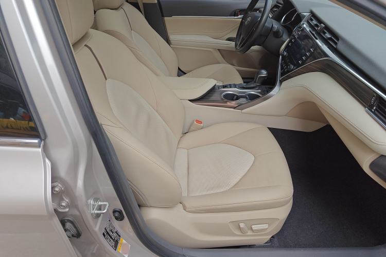 Used Toyota Camry 2018 2.5G Luxury Edition