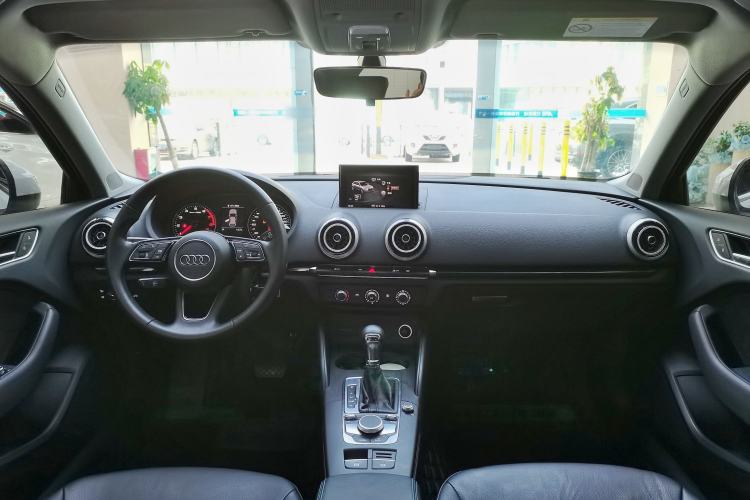 Used Audi A3 2018 30th Anniversary Edition Sportback 35 TFSI Fashion Model