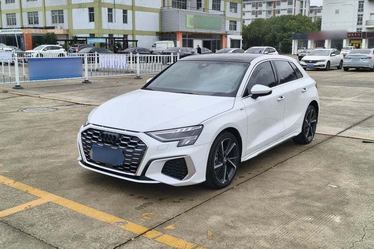 Used Audi A3 2021 Sportback 35 TFSI Fashionable Sports Model
