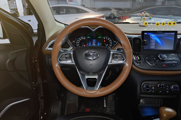 Used Soueast DX7 2017 1.5T Automatic Glory Edition
