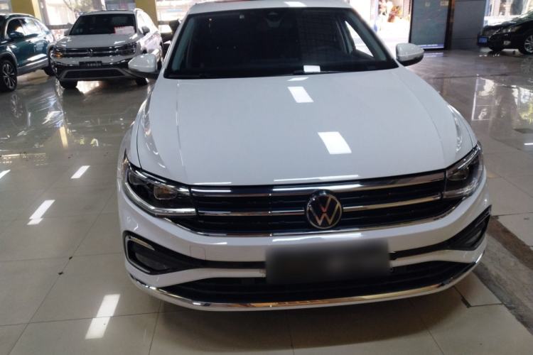 Used Volkswagen Bora 2023 300TSI DSG Prestige Edition
