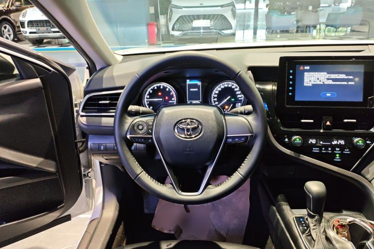 Used Toyota Camry 2022 2.0GVP Premier Edition