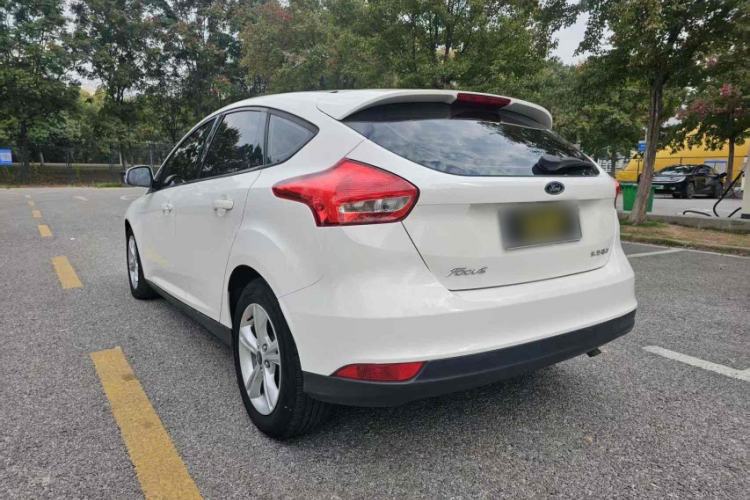 Used Ford Focus 2018 Hatchback Classic 1.6L Automatic Comfort Plus SmartDrive Edition
