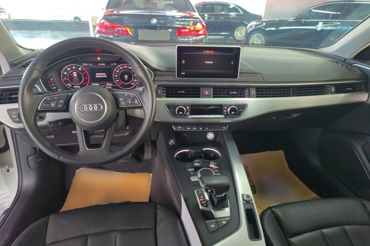 Used Audi A4L 2019 40 TFSI Fashion Edition China VI Emission Standard
