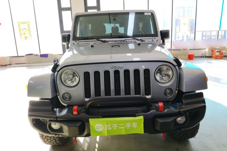 Used  Wrangler 2017 3.0L Sahara Four-Door Comfort Edition