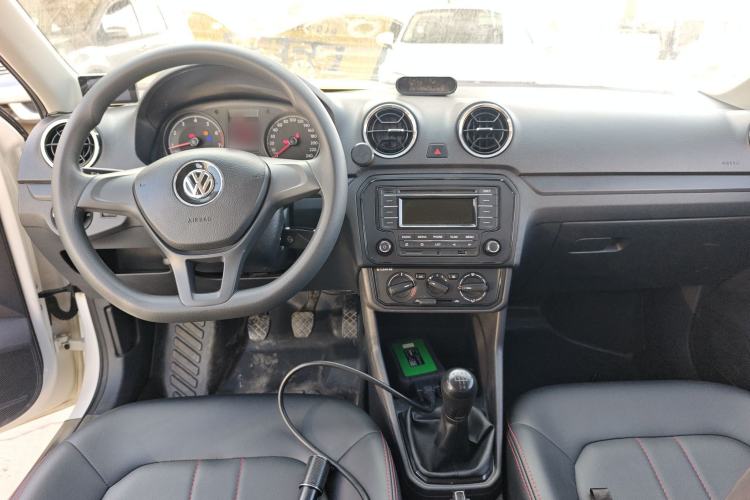 Used Volkswagen Jetta 2017 1.5L Manual Fashion Edition