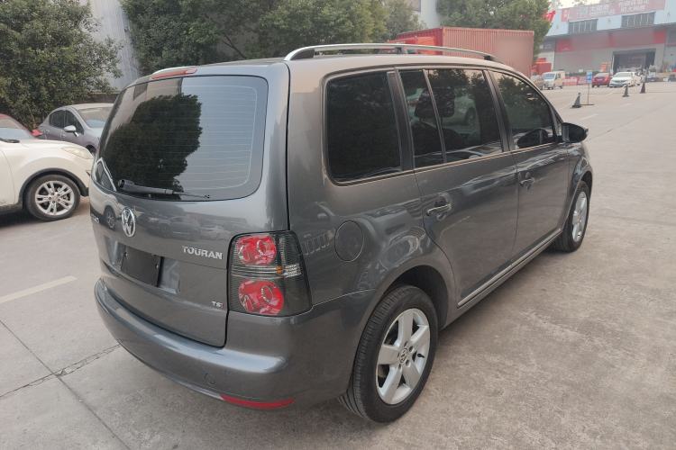 Used Volkswagen Touran 2013 1.4T DSG Comfort Edition 5-Seater
