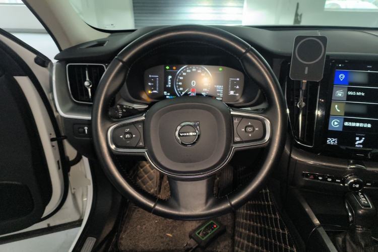 Used Volvo XC60 2019 T5 4x4 Smart Edition China V Standard
