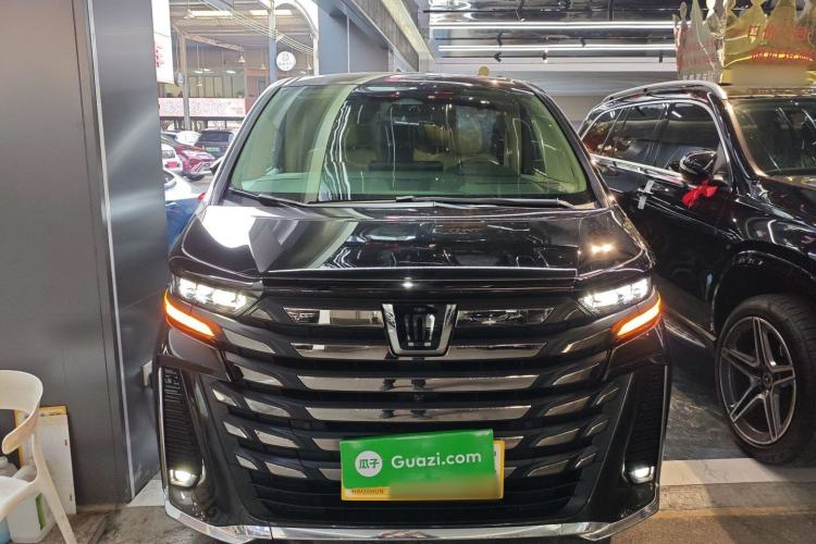 Used Toyota Vellfire 2024 Crown Dual-Engine 2.5L Supreme Executive Edition