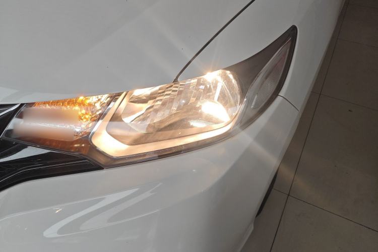 Used Honda Fit 2018 1.5L CVT Comfort Sunroof Version
