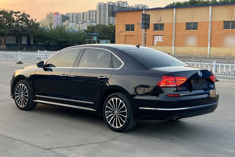 Used Volkswagen Passat 2017 330TSI DSG Prestige Edition
