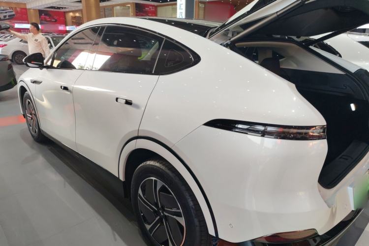 Used XPeng G6 2023 755 Ultra-Long Range Pro
