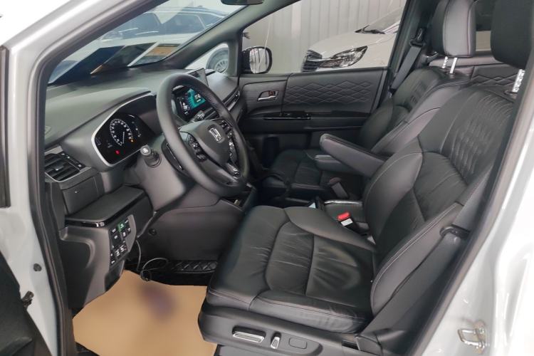 Used Honda Elysion 2024 2.0L eHEV Luxury Edition
