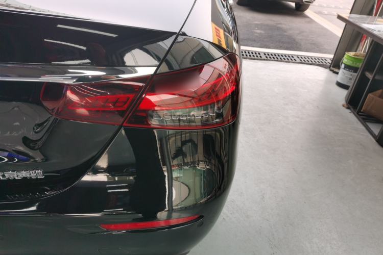 Used Mercedes-Benz E-Class 2023 Facelift E 260 L
