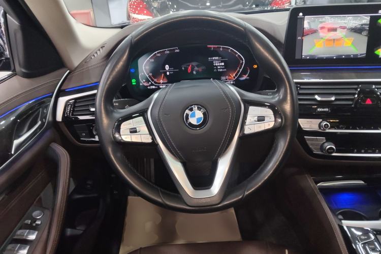 Used BMW 5 Series 2022 Restyled 525Li Luxury Package