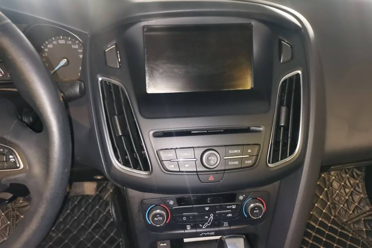 Used Ford Focus 2015 Sedan EcoBoost 180 Automatic Elite Model