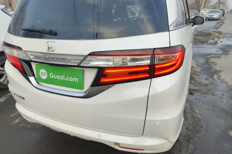 Used Honda Odyssey 2015 Updated Version 2.4L Smart Edition