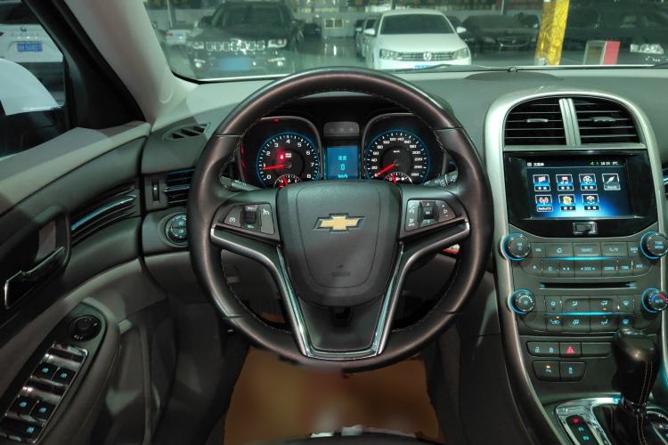 Used Chevrolet Malibu 2016 2.0L Automatic Luxury Edition
