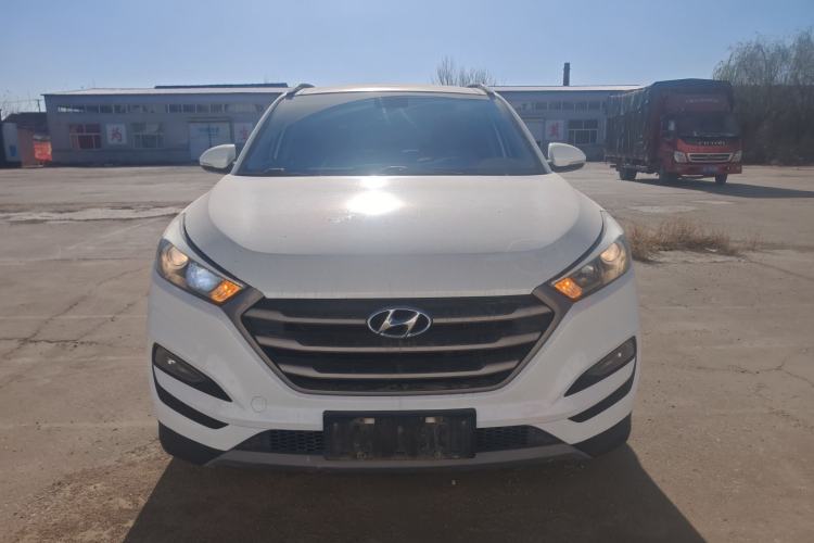 Used Hyundai Tucson 2018 1.6T Dual-Clutch Two-Wheel Drive 15th Anniversary Special Edition