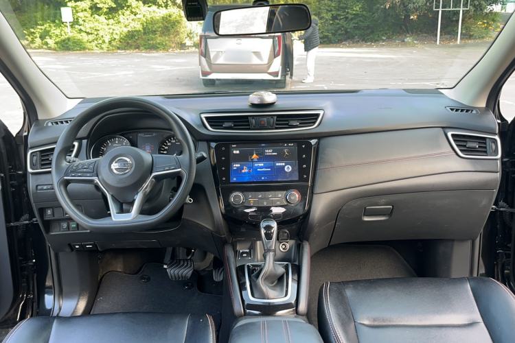 Used Nissan Qashqai 2019 2.0L CVT Smart Enjoyment Version
