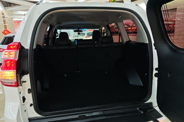 Used Toyota Prado 2016 2.7L Automatic Standard Edition
