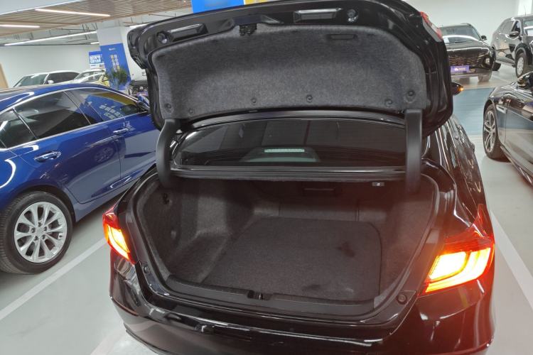 Used Honda Accord 2018 260TURBO Elite Edition China VI
