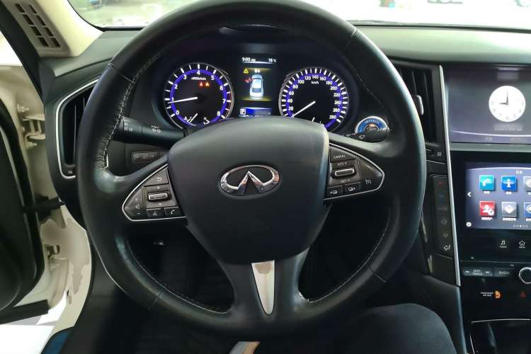 Used Infiniti Q50L 2016 2.0T Comfort Edition
