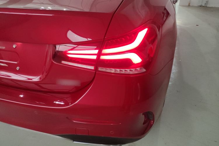 Used Mercedes-Benz A-Class 2021 A 200 L Sport Sedan Fashion Model
